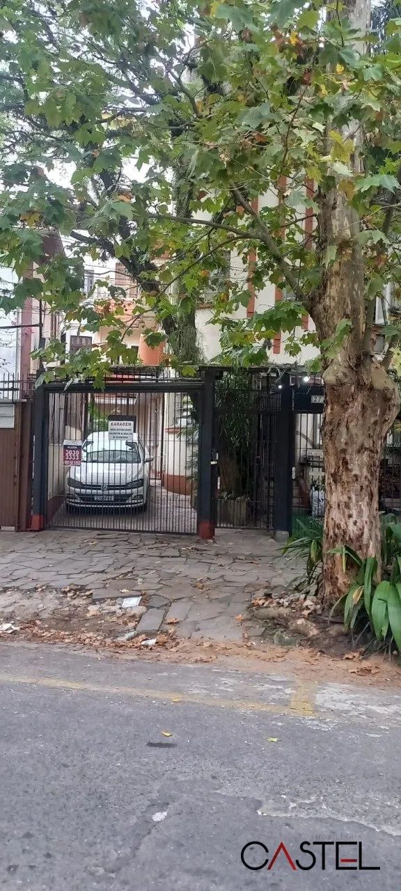 Casa Comercial próximo ao Hospital de Clinicas