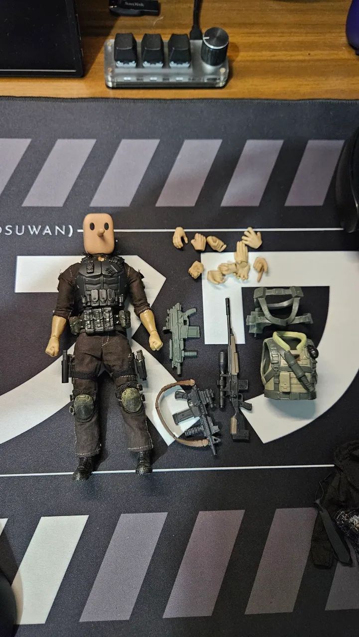 Action figure militar estilo mezco