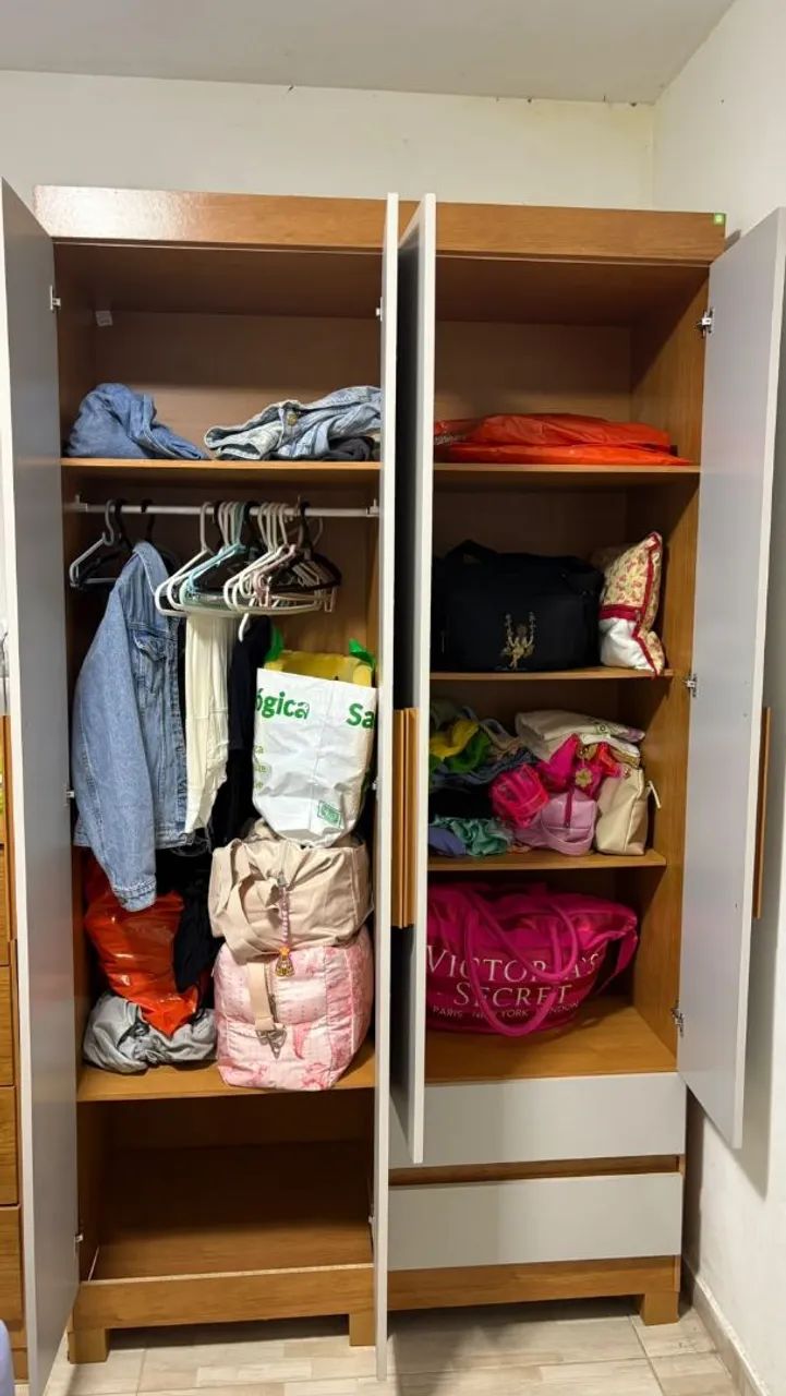 Vendo 2 Guarda Roupas - Foto 3