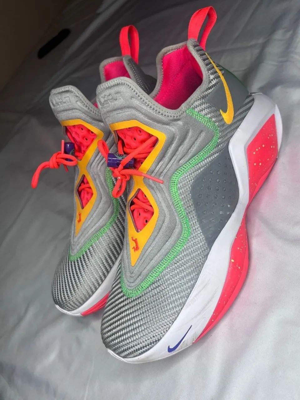 Basqueteira Nike Lebron Soldier 14