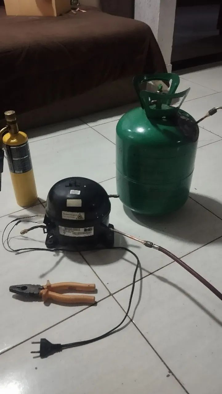 Bomba de vácuo e compressor 