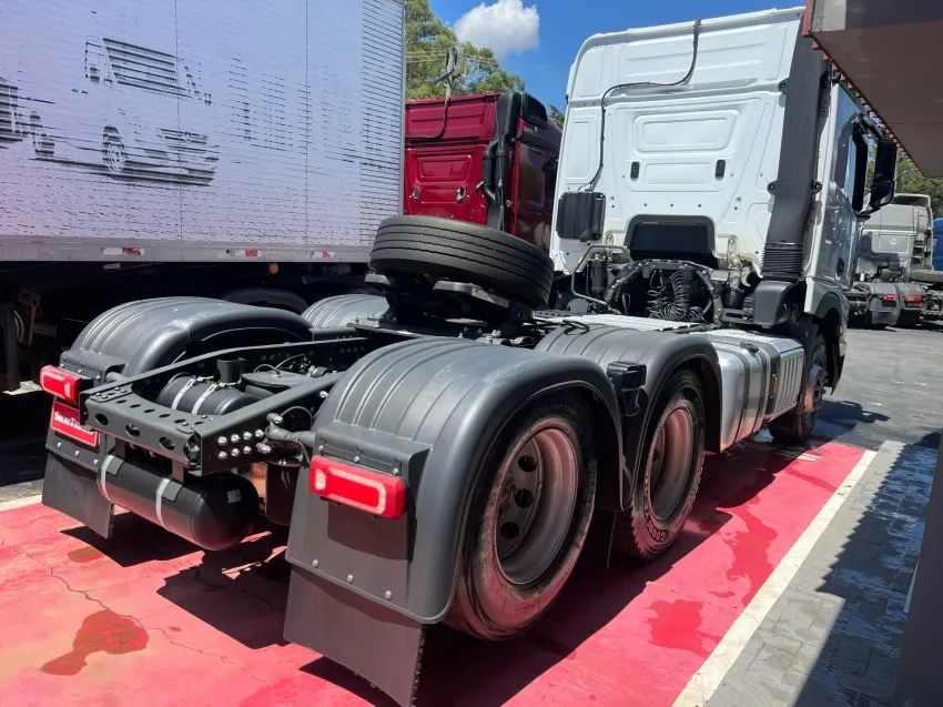 Mercedes-Benz Actros 2548 6x2 23/24 Selectrucks - Foto 7