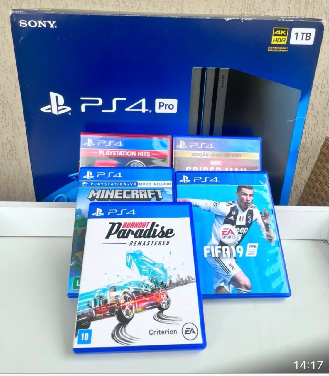 Ps4 com 7 jogos - Foto 4