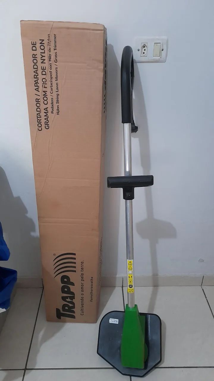 VENDO ROÇADEIRA ELÉTRICA TRAPP 1800W 127V POR 250