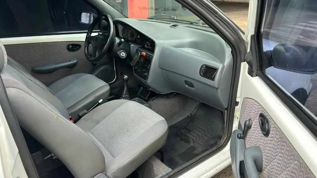Fiat Palio 1.0/ Trofeo 1.0 Fire/ Fire Flex 2p, foto 11 de 17