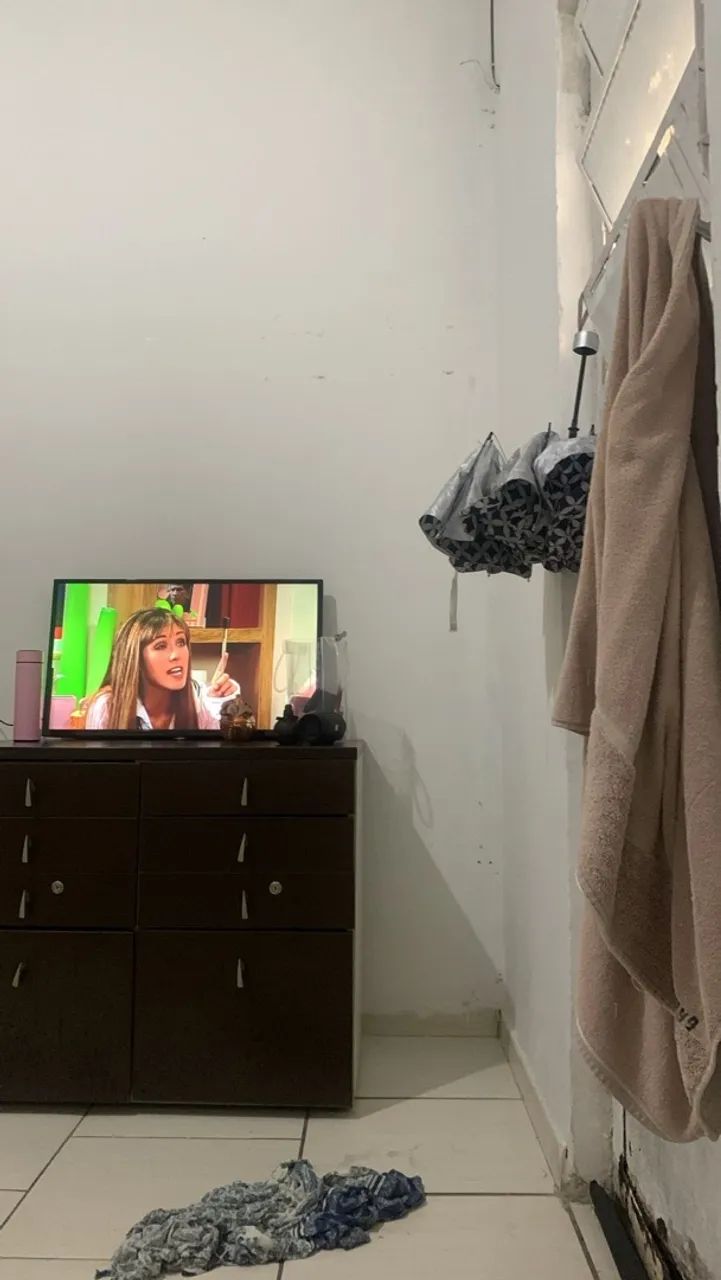 TV AOC SMART - Foto 4