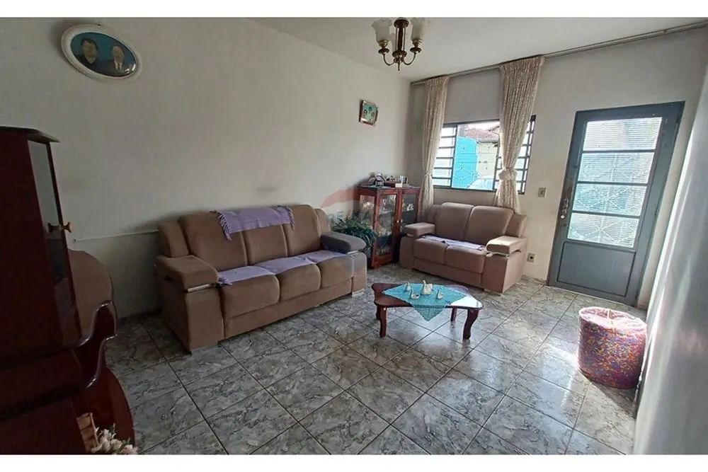 Casa com 2 quartos e edícula na Vila Antártica - Foto 2