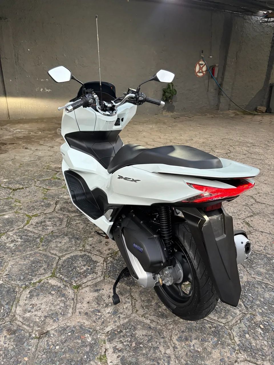 Honda PCX ABS 160cc 2023 - Foto 4