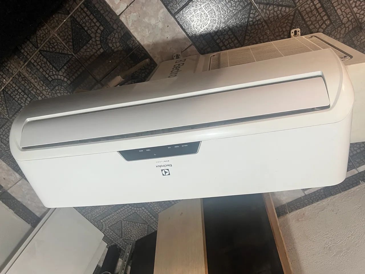 Split Electrolux 18000 BTUS - Foto 2