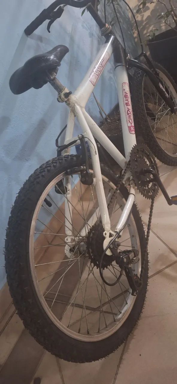 Vendo Bicicleta aro 20 com marcha  - Foto 4