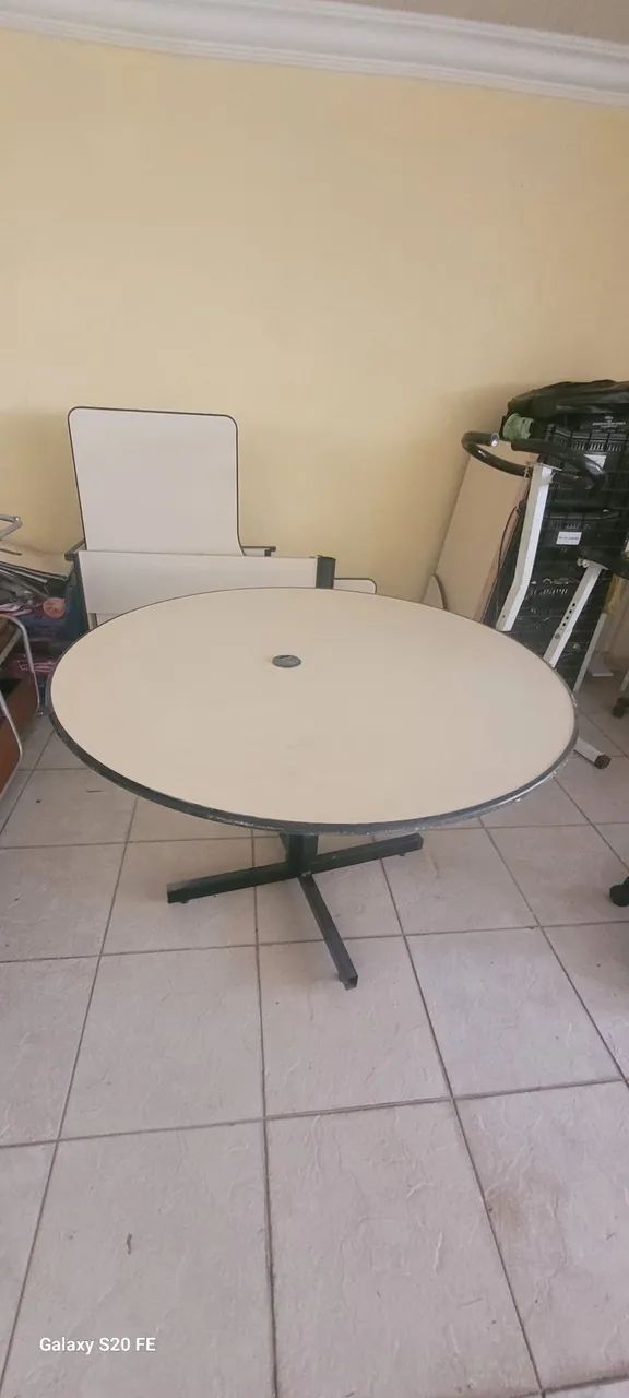 Mesa de reunião redonda - Foto 3