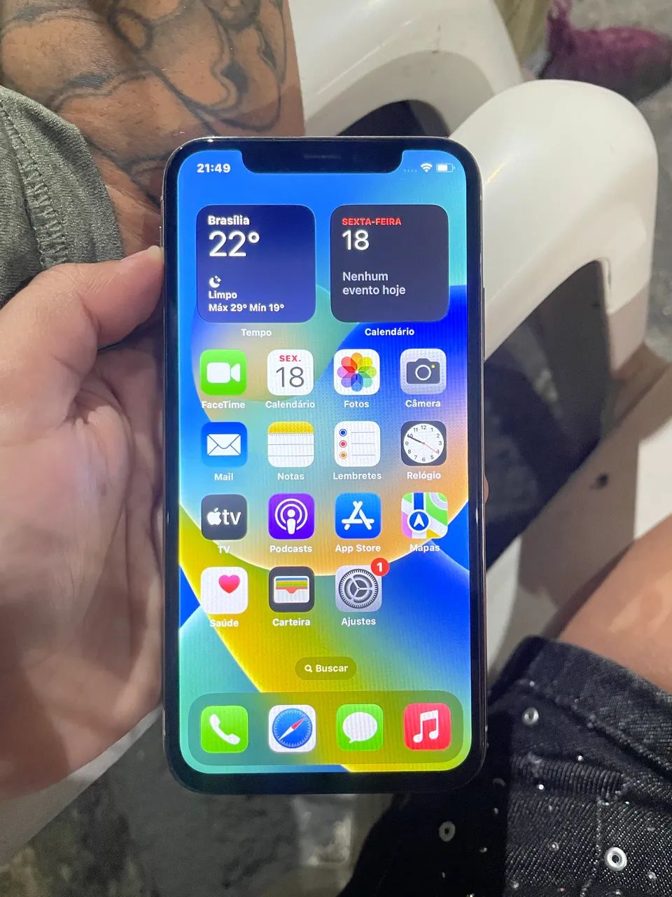iPhone X