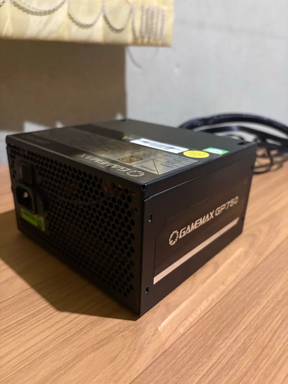 Fonte 750W Gamemax 80 Plus Bronze - Foto 4