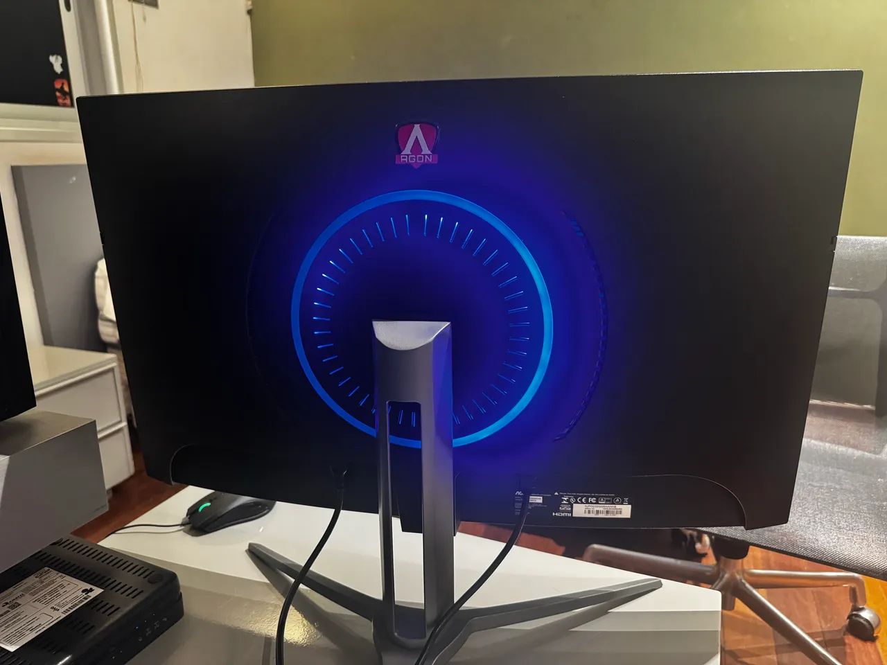 Monitor Gamer AOC Agon Curved, 31.5 Polegadas, LED, 165hz - Foto 2