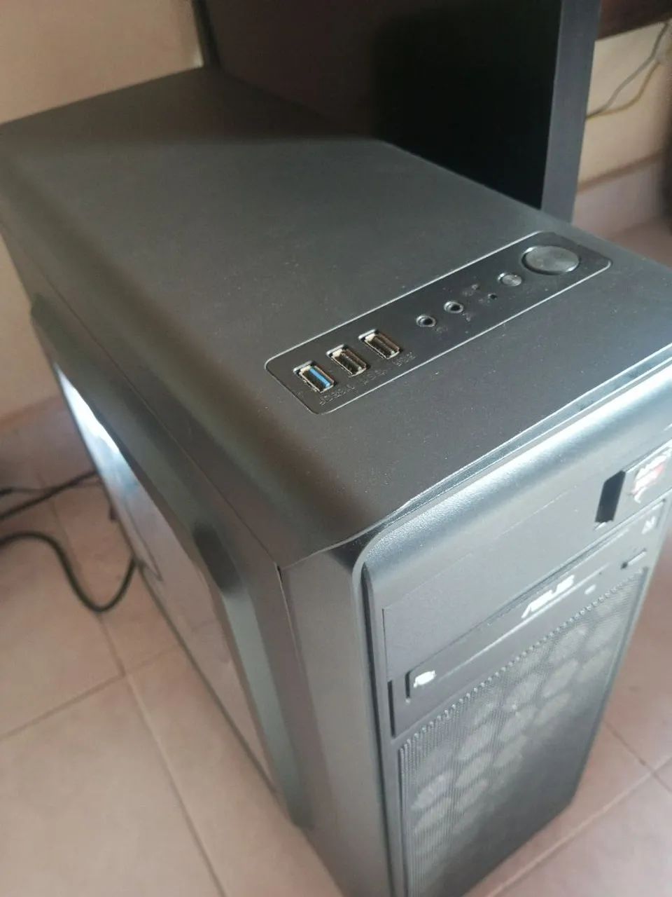 Gabinete CPU - Foto 2