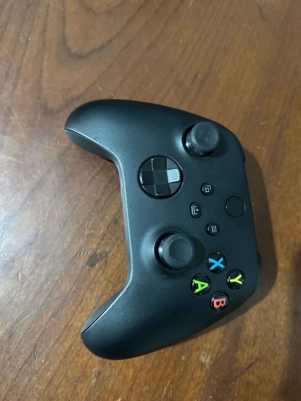 Xbox One com controle e 8 jogos - Foto 3