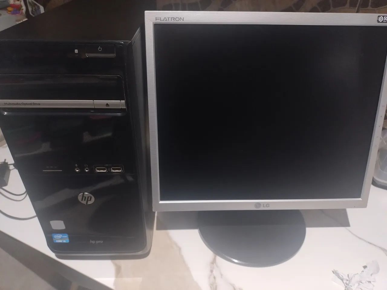 CPU i3 + monitor