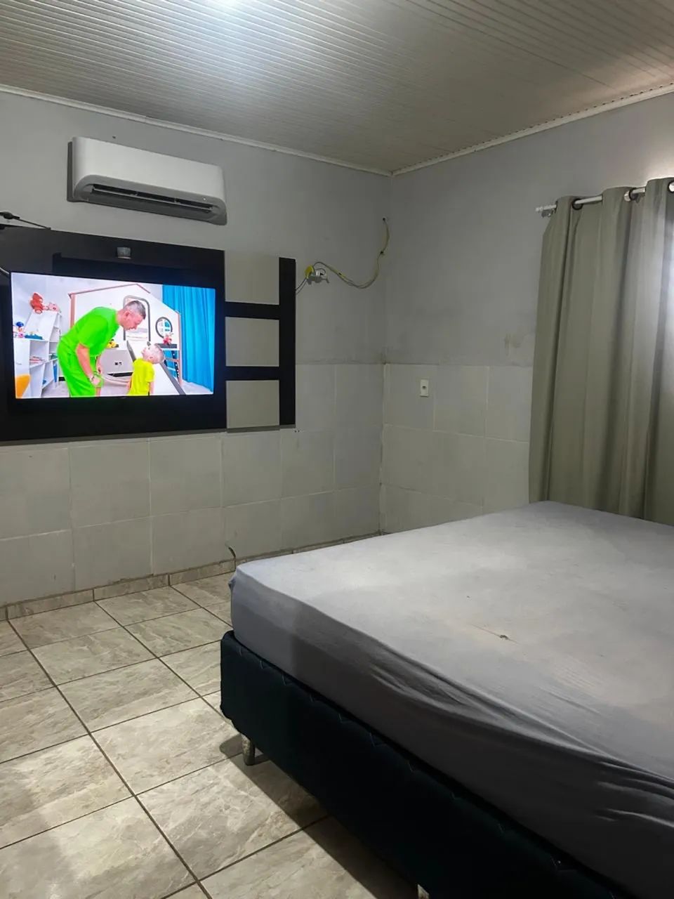 CASA COM PISCINA