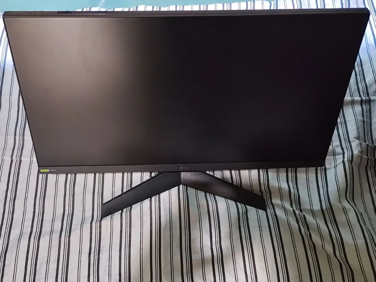 Monitor LG Ultra Gear  - Foto 2