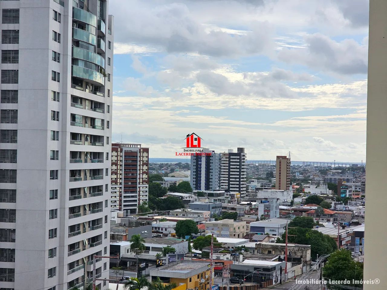 Flat Mobiliado e Reformado no Adrianópolis All Suítes - 47m² com 1 Vaga - Foto 10