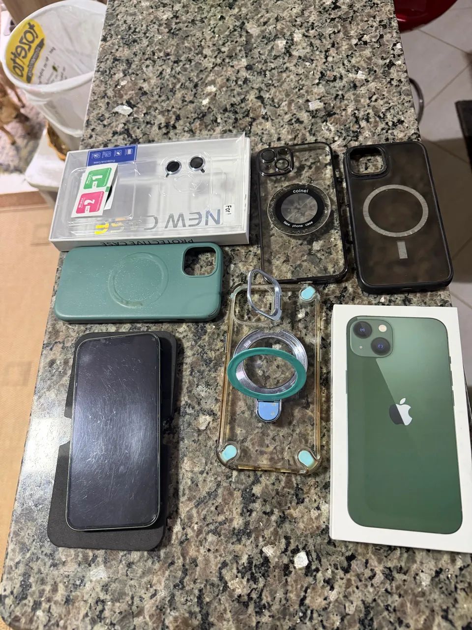 Celular iPhone 13 original/ 83% bateria - Foto 3