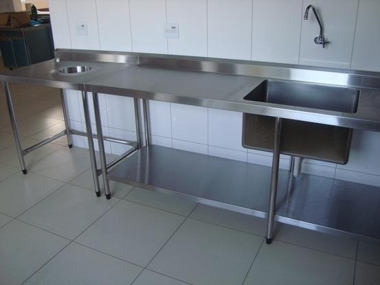 Mesa com Pia em inox