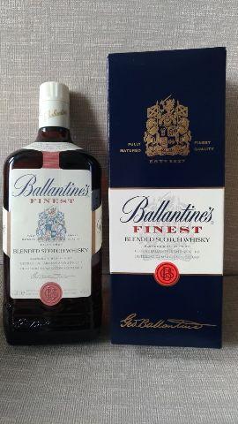 Whisky Ballantine's