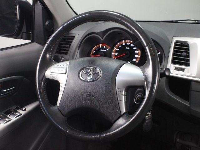 Hilux CD SRV 4x4 3.0 8V 116cv TB Diesel Estribo d - Foto 9