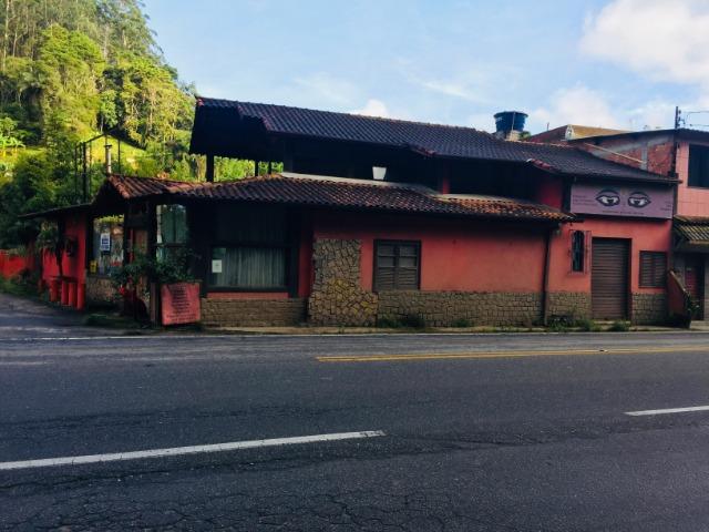 Casa com perfil comercial no centro de Mury , de frente para a rodovia RJ-116 - Foto 3