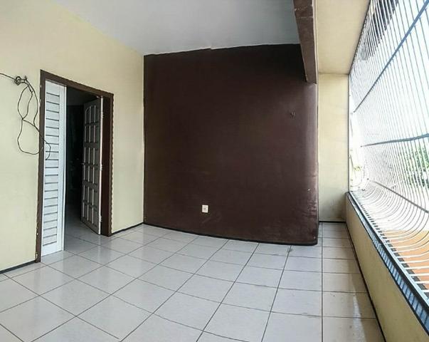 CA1759 Casa duplex com 3 quartos, 2 vagas, 240m² de área construída, Bairro Siqueira - Foto 15