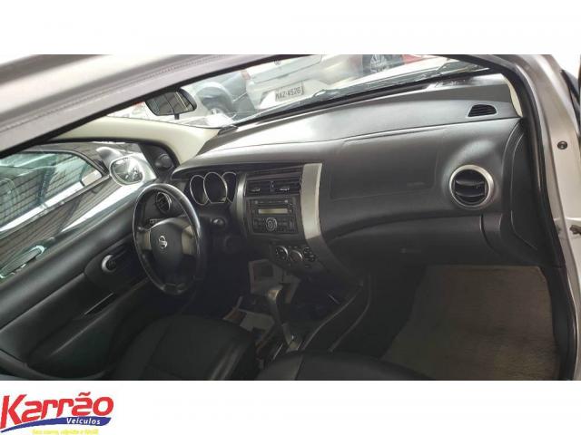 Nissan Grand Livina 18SL - Foto 6