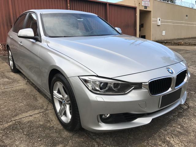 BMW 320i Turbo Flex