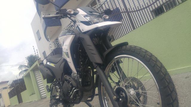 Vendo/troco nova xtz 250 com abs 2020 0km e já emplacada por 17.800