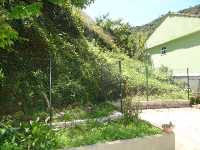 Casa de 2 quartos e quintal na Rua Atílio Maroti - Foto 15