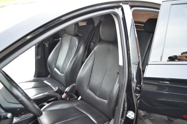 Hyundai HB20 2016 1.6 Comfort Plus 16v 4p Manual Flex Bancos em Couro Mono-Color - Foto 10