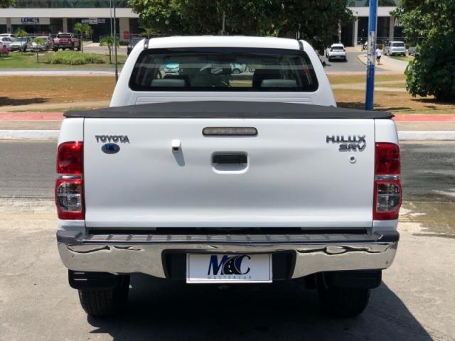 TOYOTA HILUX 3.0 SRV TOP 4X4 CD 16V 2014 - Foto 4