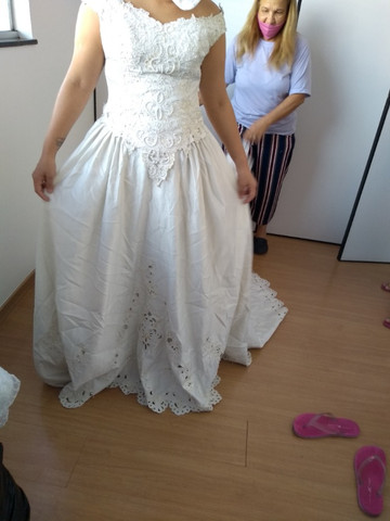 vestido de noiva do flamengo branco