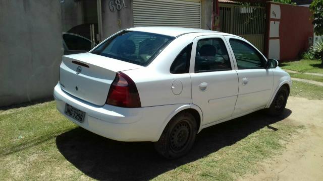 Corsa 1.8 2007 - Foto 2