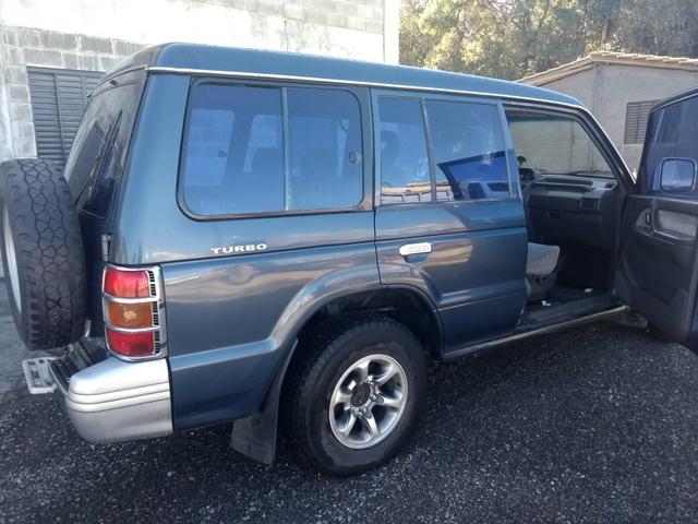 VendoPajero ano 93 turbo diesel completa valor 29500