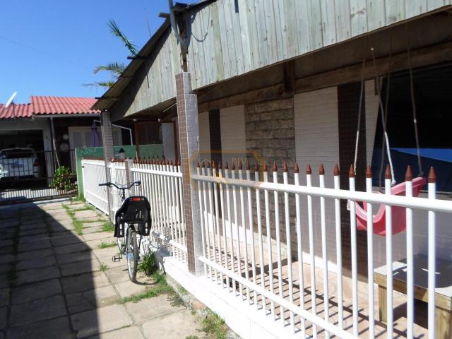Casa próximo ao centro ,3 dorm ,garagem ,terreno 10 x 30 - Foto 2