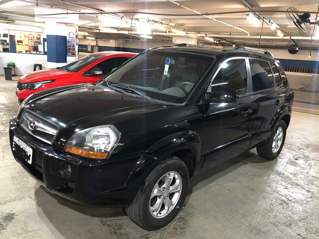 Tucson C/ GNV. automático