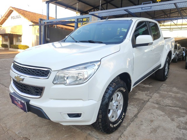 S10 2.8 DIESEL 4X2 PNEUS NOVOS ACEITO TROCAS