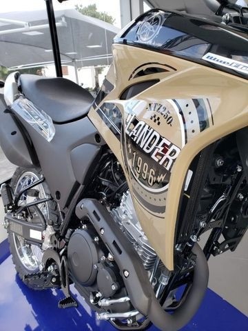 LANDER 250 2022 + BRINDES
