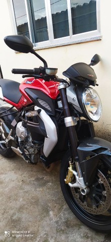 MV AGUSTA BRUTALE 800 2014. ABAIXO DA TABELA