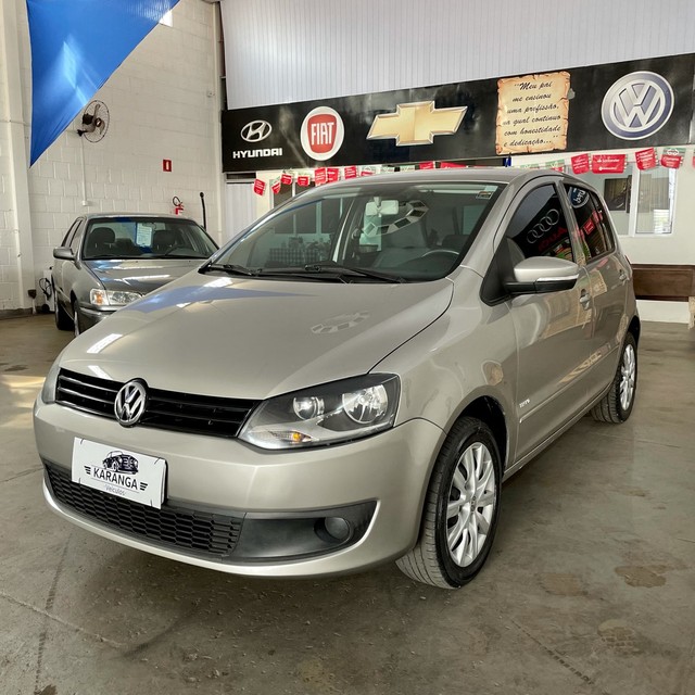 VW FOX 1.6 G2 LINDO COMPLETÍSSIMO PRATA