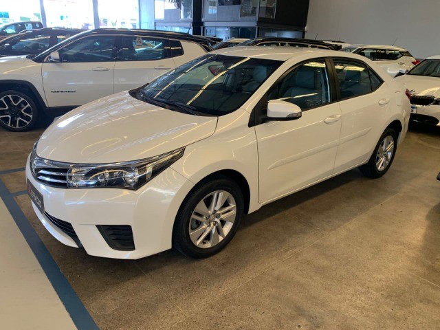 TOYOTA COROLLA 1.8 GLI