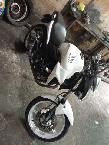 MOTO CB 300 TOP