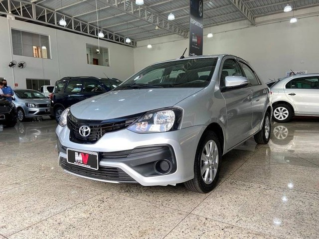ETIOS 2019/2020 1.5 X PLUS SEDAN 16V FLEX 4P AUTOMÁTICO