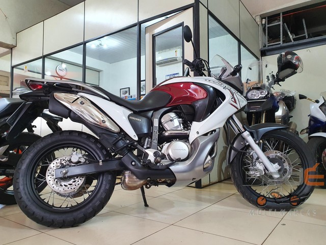 HONDA XL 700V TRANSALP BRANCO