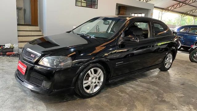 Chevrolet Astra 2.0 Mpfi Elegance em Curitiba